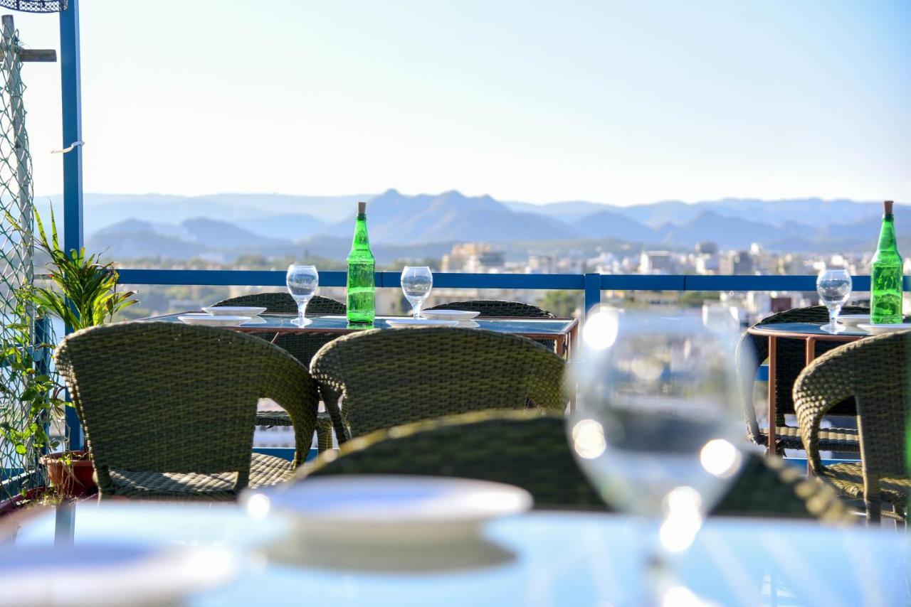 Hotel Casa By The Lake Ουνταϊπούρ Εξωτερικό φωτογραφία