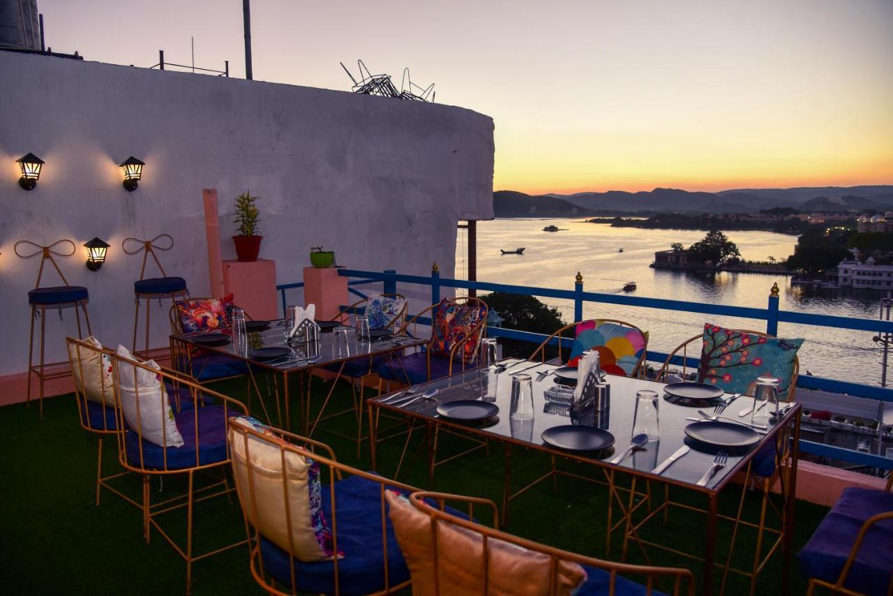 Hotel Casa By The Lake Ουνταϊπούρ Εξωτερικό φωτογραφία