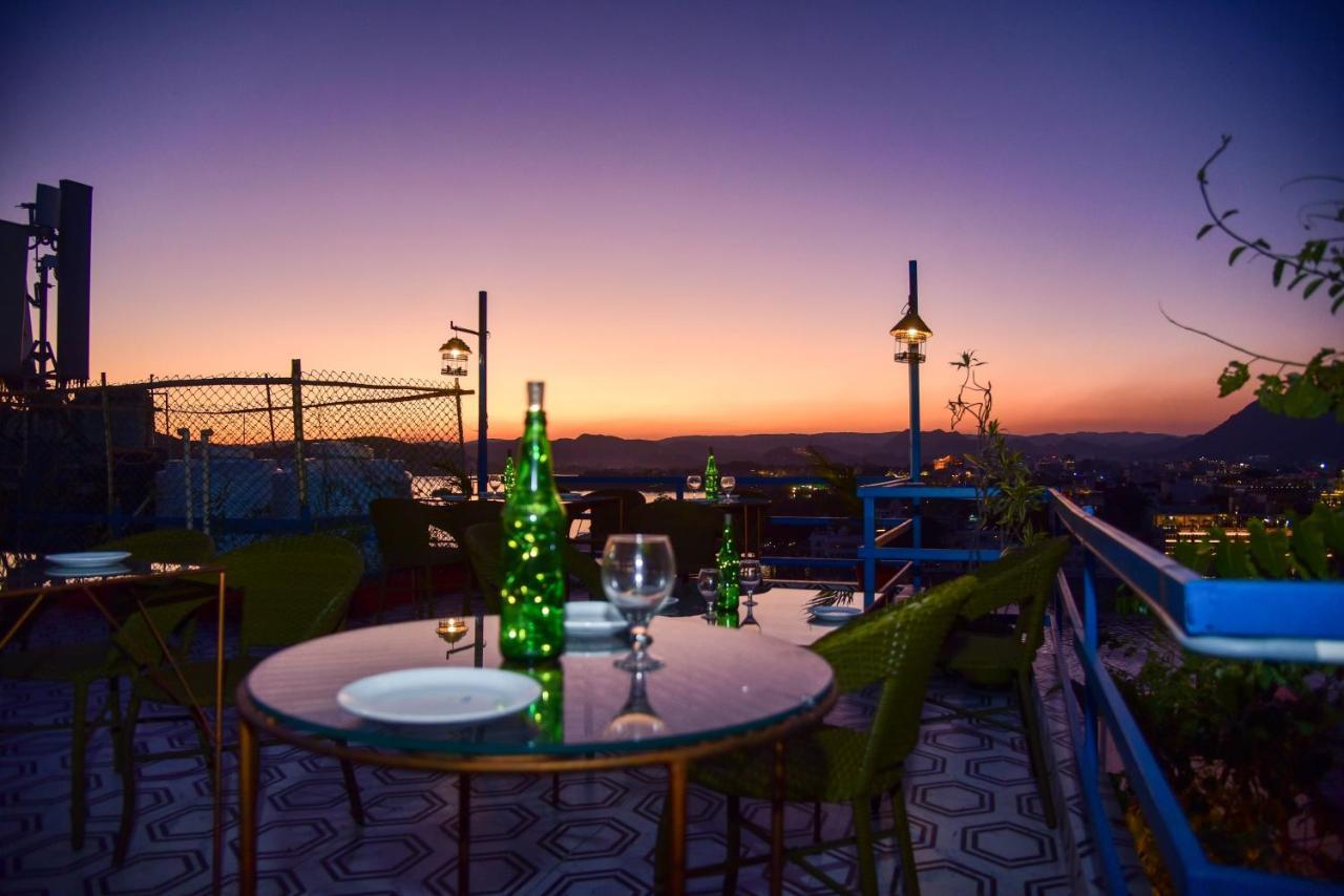 Hotel Casa By The Lake Ουνταϊπούρ Εξωτερικό φωτογραφία