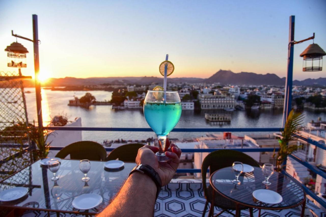 Hotel Casa By The Lake Ουνταϊπούρ Εξωτερικό φωτογραφία