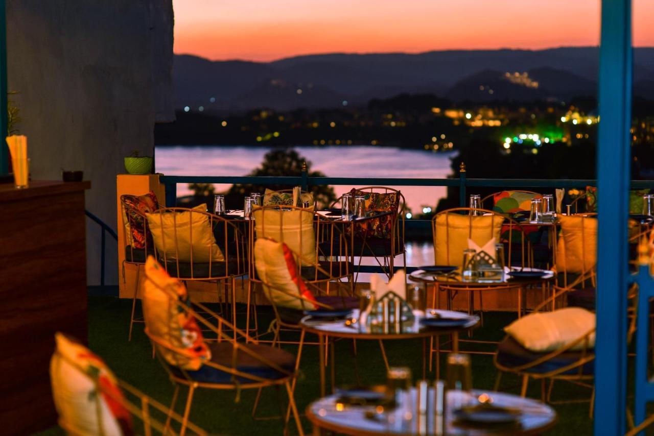 Hotel Casa By The Lake Ουνταϊπούρ Εξωτερικό φωτογραφία